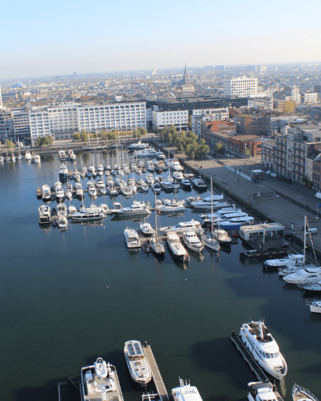 Aanmeren in hartje Antwerpen, waar maritiem en stadsleven samenkomen